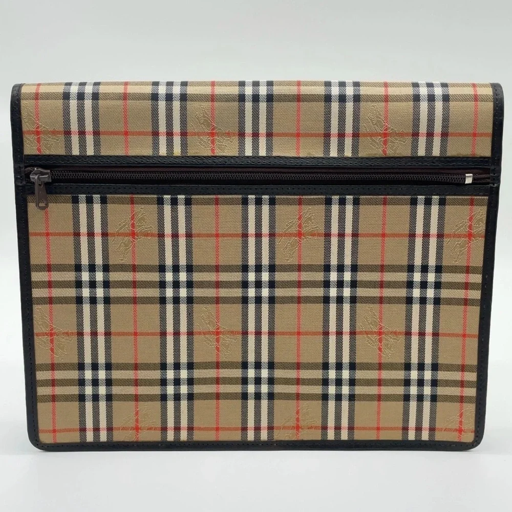 Auth Burberry Nova Check Shadow Horse Canvas Beige Clutch bag